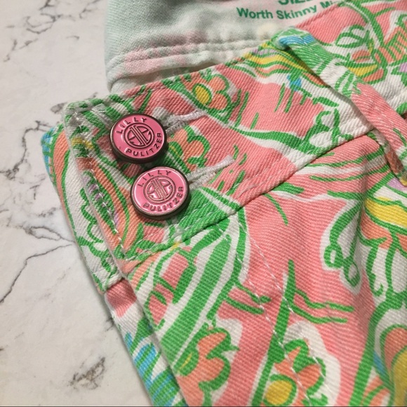 Lilly Pulitzer Worth Skinny Mini Zip - Picture 4 of 12